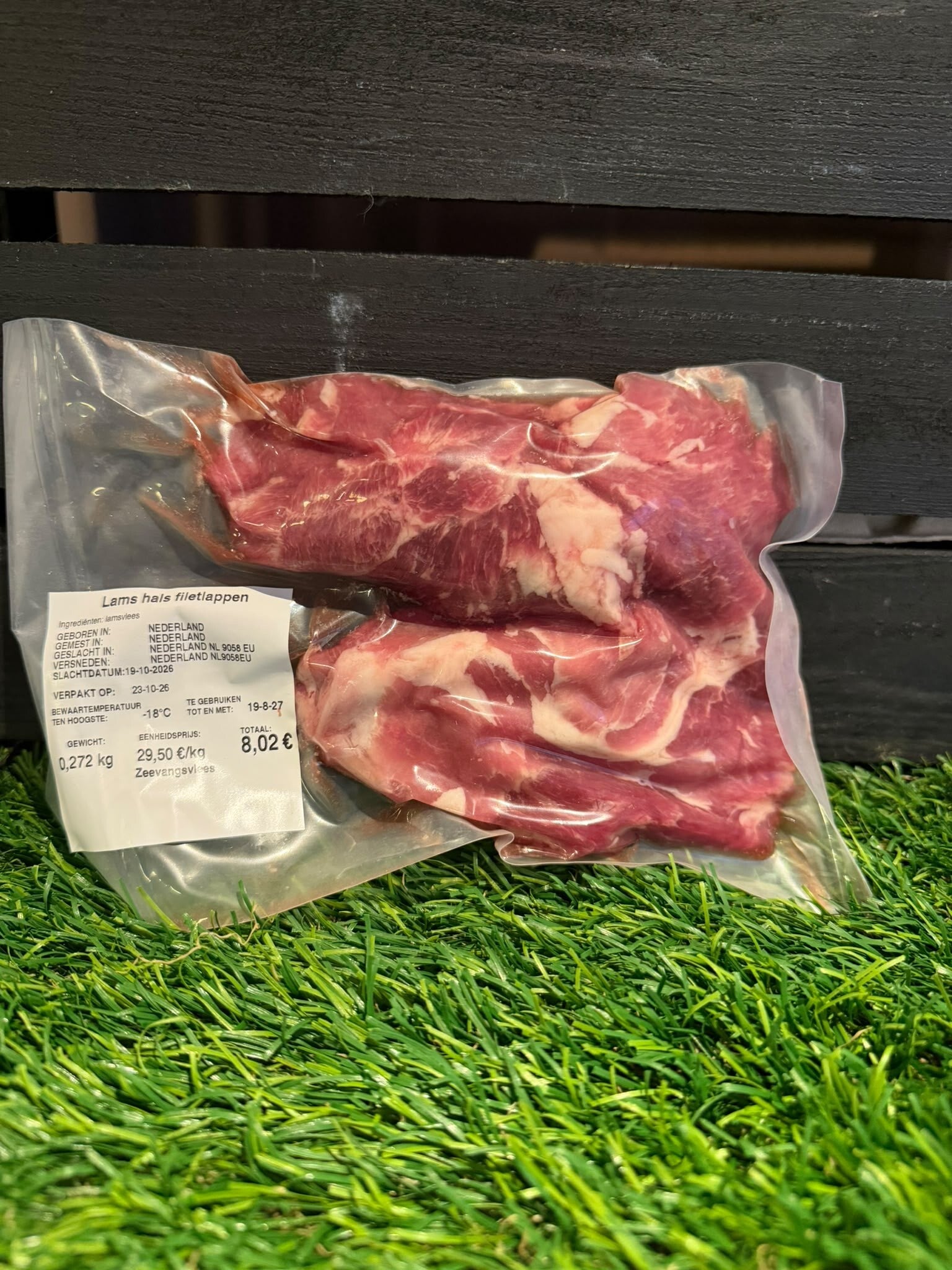 Lams hals filetlappen  ca. 272 gr.