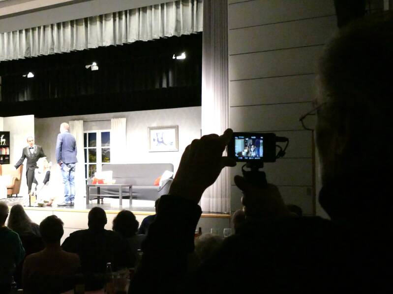 Andere Perpektive der Theaterszene für das Live Video.
