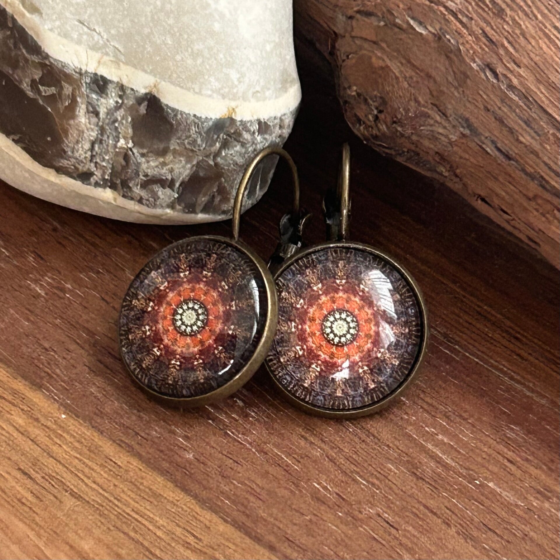 Mandala Ohrringe in Bronze 16mm