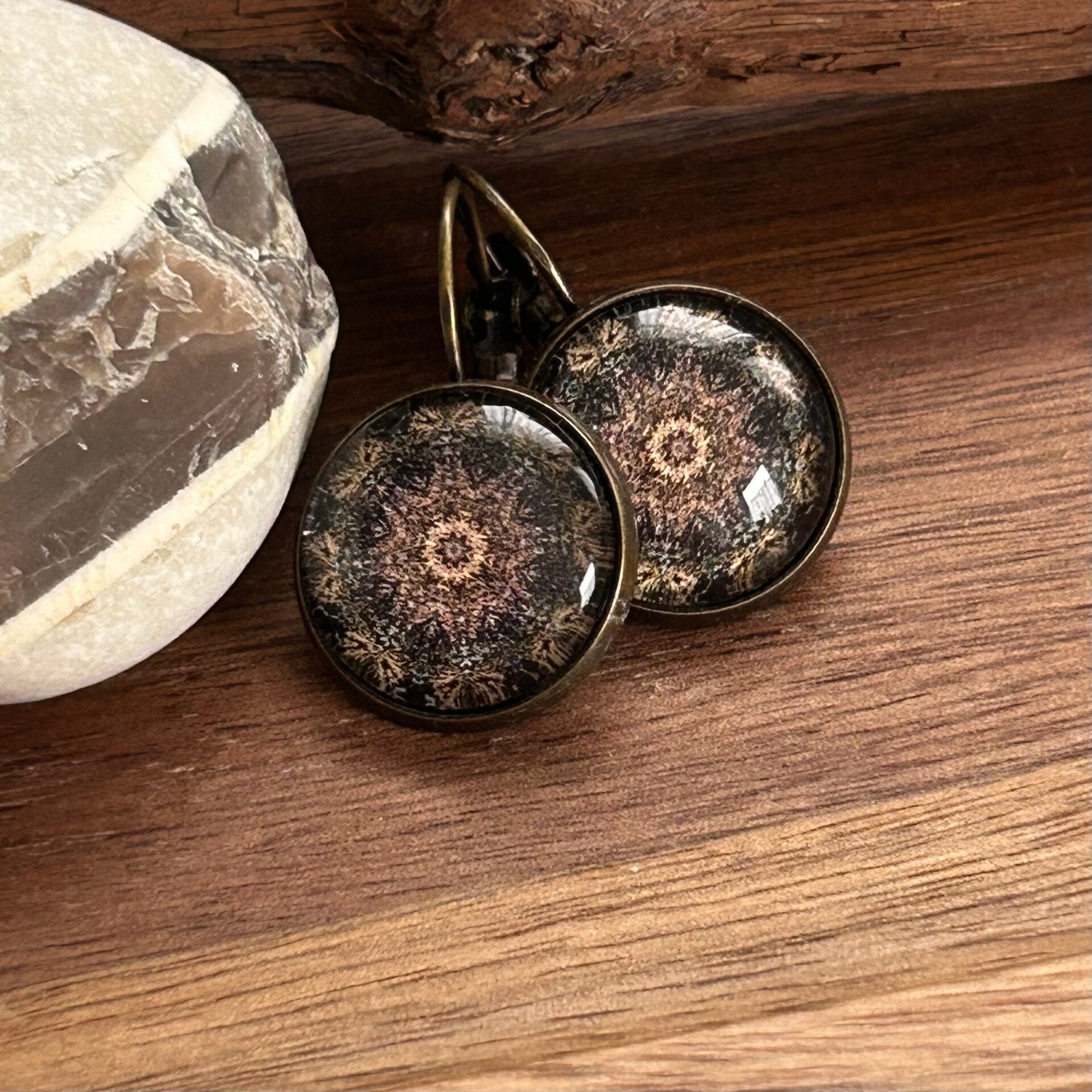 Mandala Ohrringe in Bronze 16mm