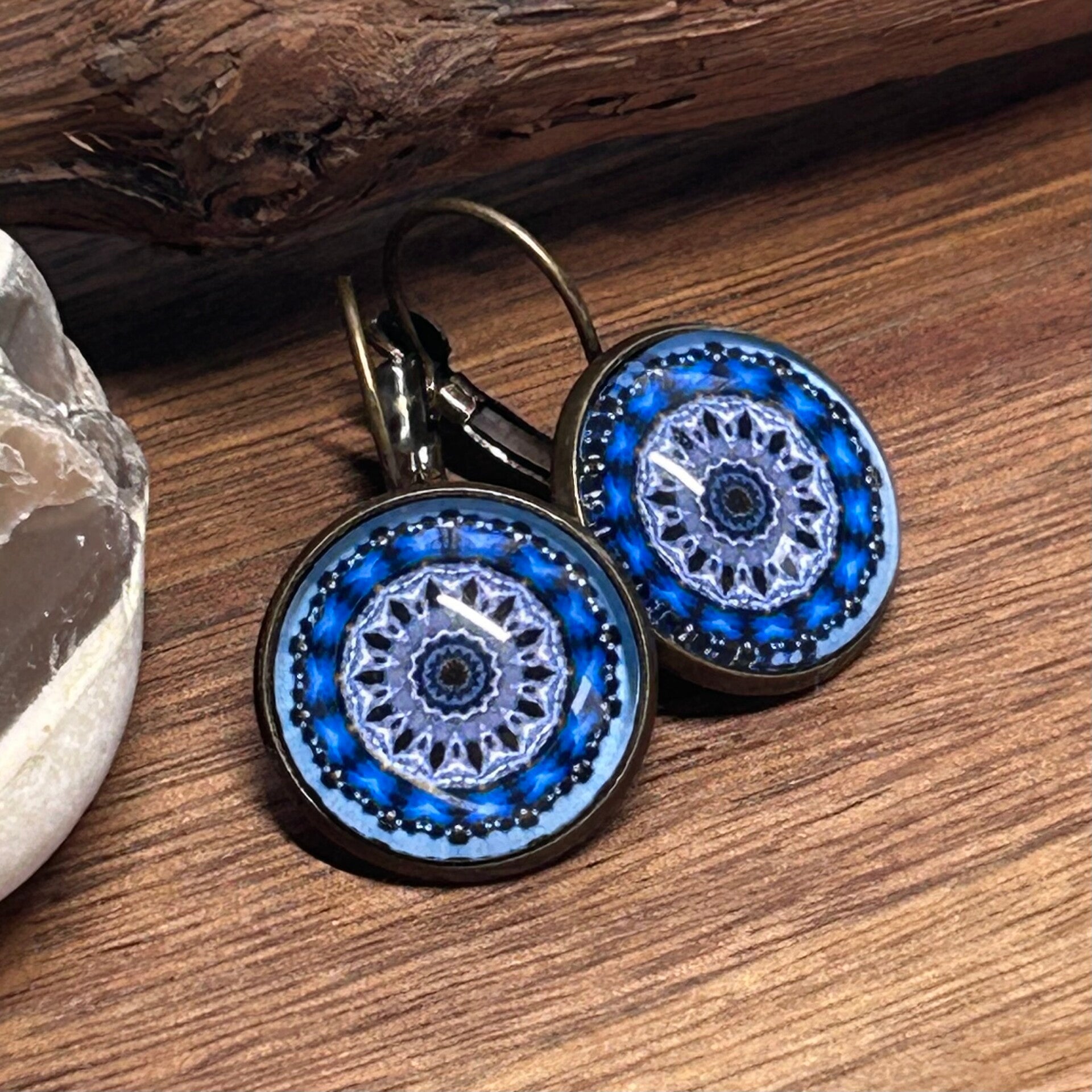 Mandala Ohrringe in Bronze 16mm