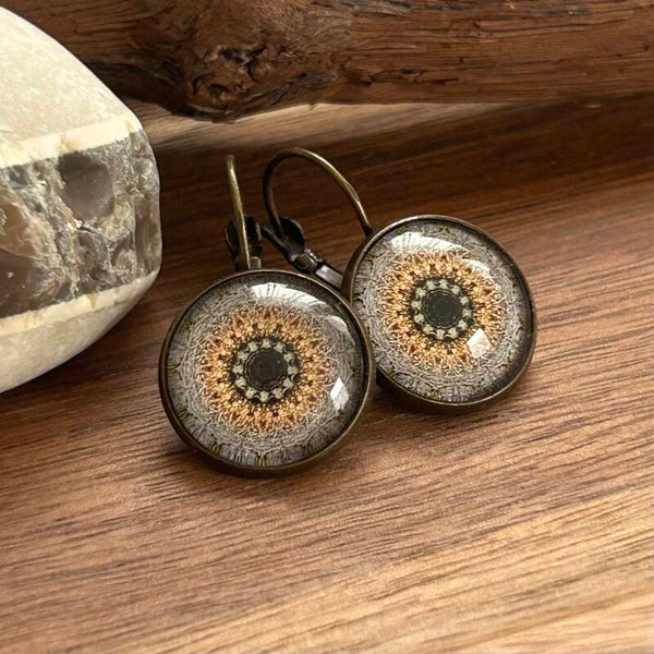 Mandala Ohrringe in Bronze 16mm