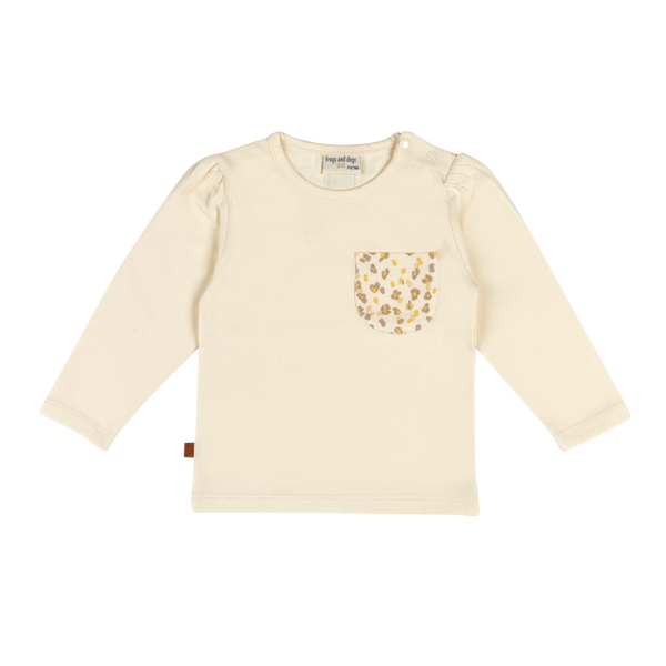 frogs and dogs t-shirt leo pocket