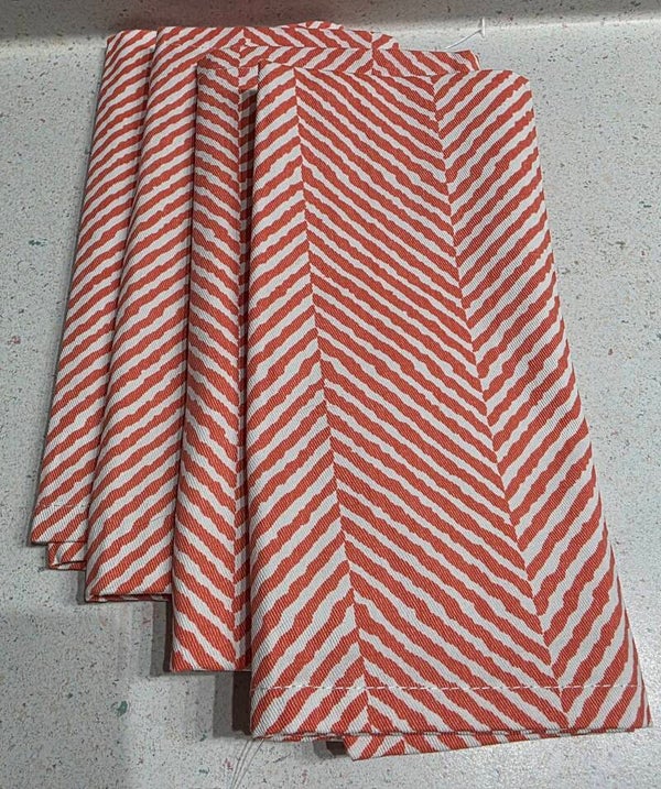 Trends Collection Orange And White Rectangular Cloth Napkins Set Of 4- New