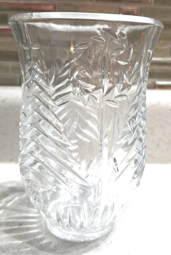 Vintage Mikasa 24% LEAD CRYSTAL 6" Christmas Tree Hurricane Globe