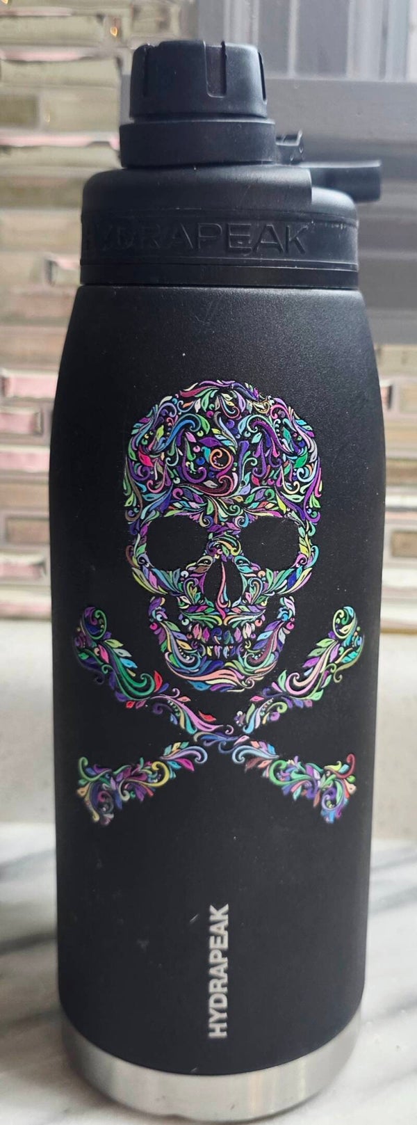 Hydropeak 32oz Insulated Stainless Steel Water Bottle Skull & Crossbones