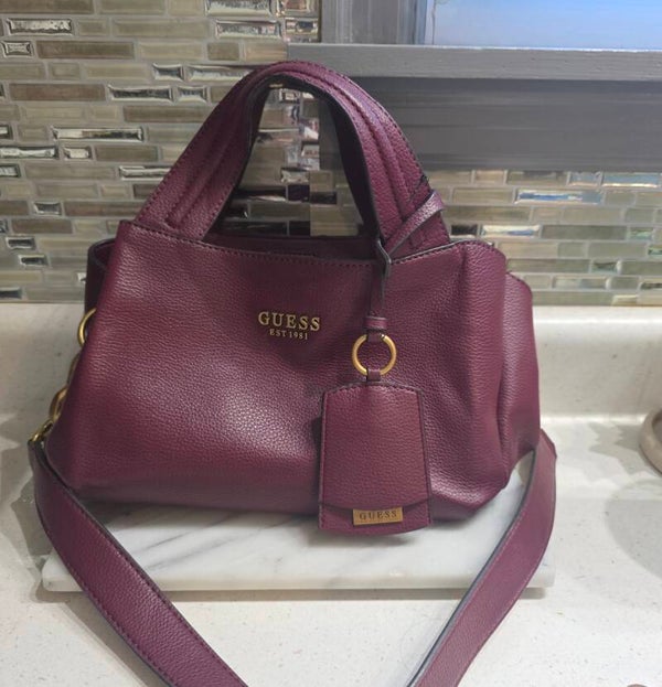 GUESS Zed Small Girlfriend Carryall Bag in Merlot