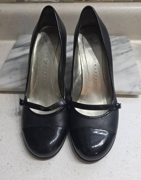 Bandolino Black Mary Jane Strap Leather 2" Kitten Heels Patten Toe  Women's 8