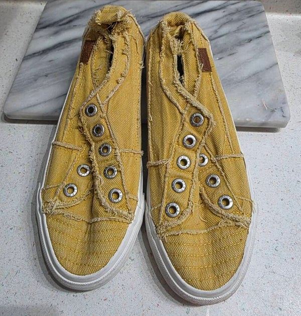 Blowfish Malibu Play Yellow Pre-Distressed Slip-On Canvas Sneakers Size 8