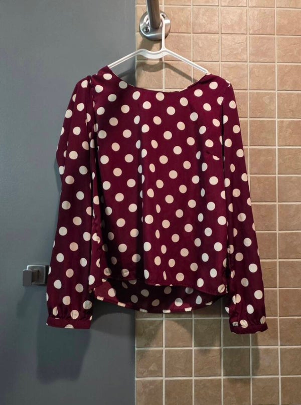 One Clothing Women's M Burgundy/White Polka Dot Chiffon Long Sleeve Blouse