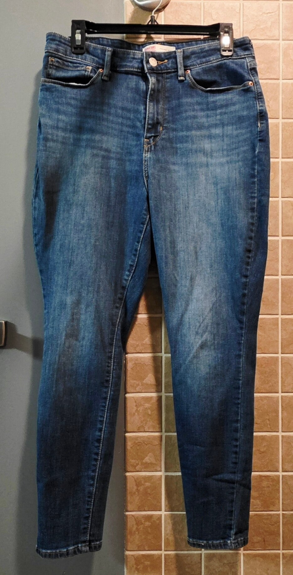 Signature by Levi Strauss & Co. 721 High Rise Skinny Stretch Jeans Women's 12S