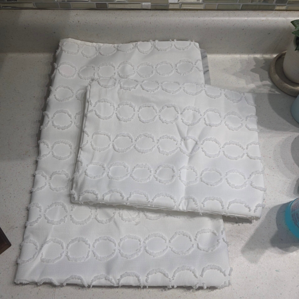 Threshold Queen White Clipped Jaquard Pillow Shams Set of 2