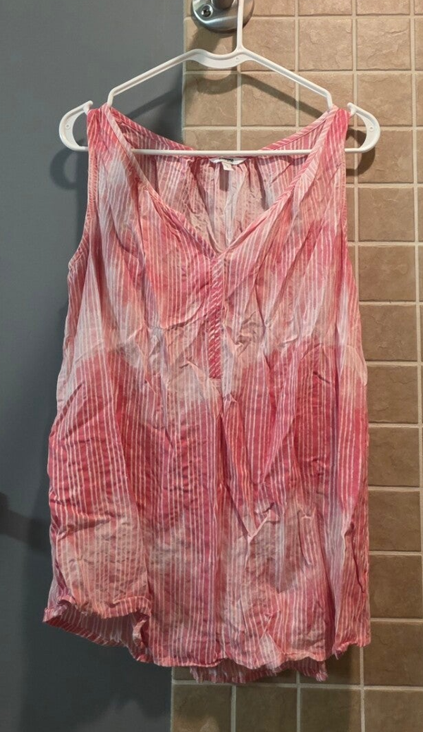 Sonoma Goods For Life Women's Large Pink/White Striped V-Neck Sleeveless Blouse