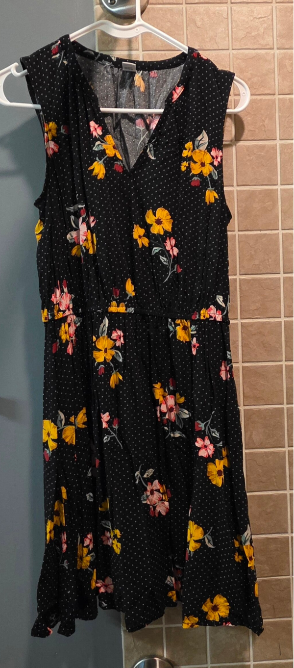 Old Navy Black Floral Waist-Defined Sleeveless V-Neck Mini Dress Women's Medium