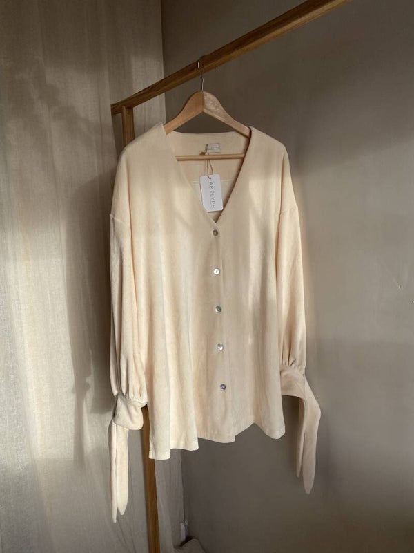 The daydreamer’s cardigan - velours Shell