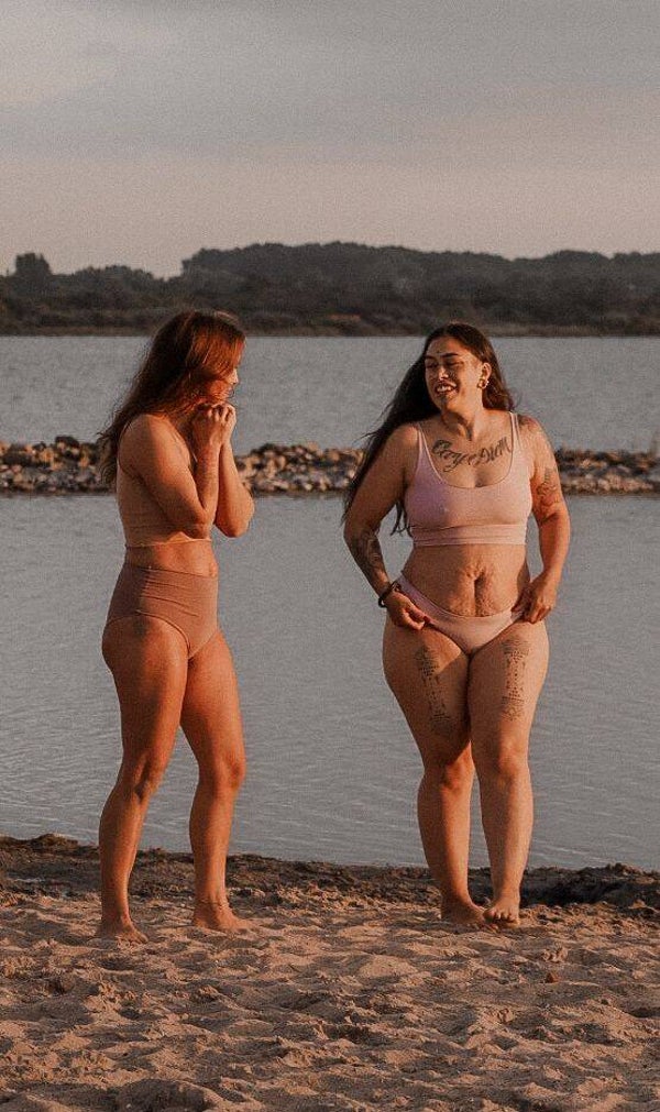 Tūla skinwear | Rose