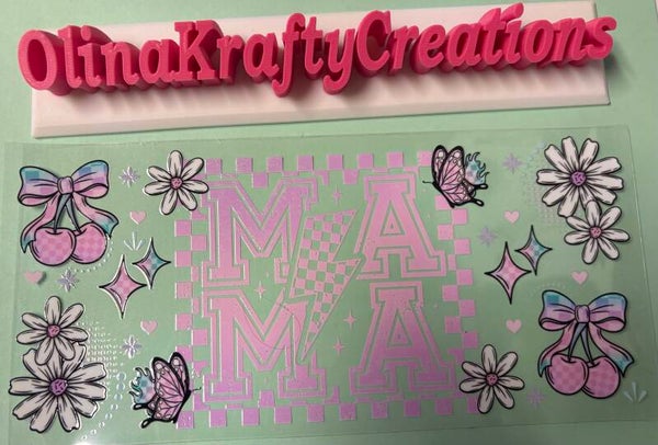 Mama in Pink