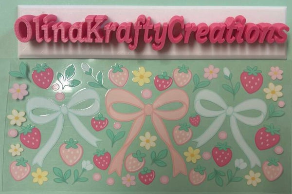 Bows with Strawberries