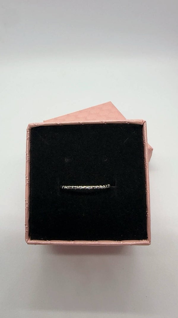 Fine Line Ring 2