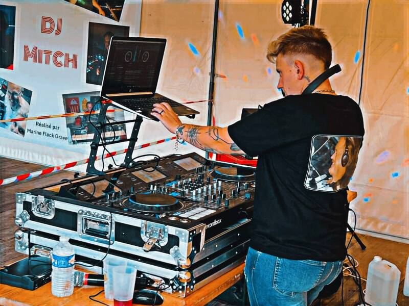 DJ Mitch'ette
