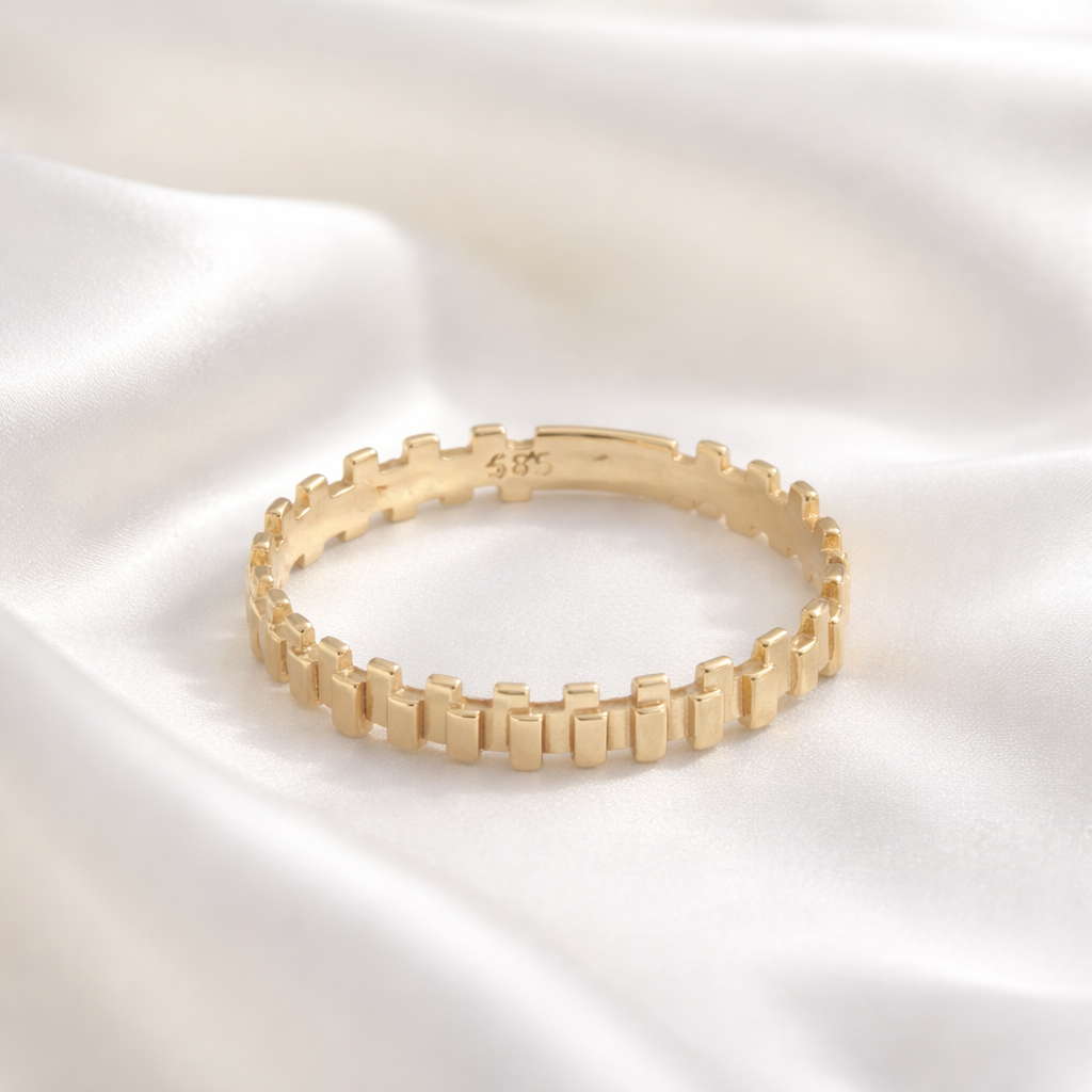 14K Yellow Gold Geometric Eternity Ring