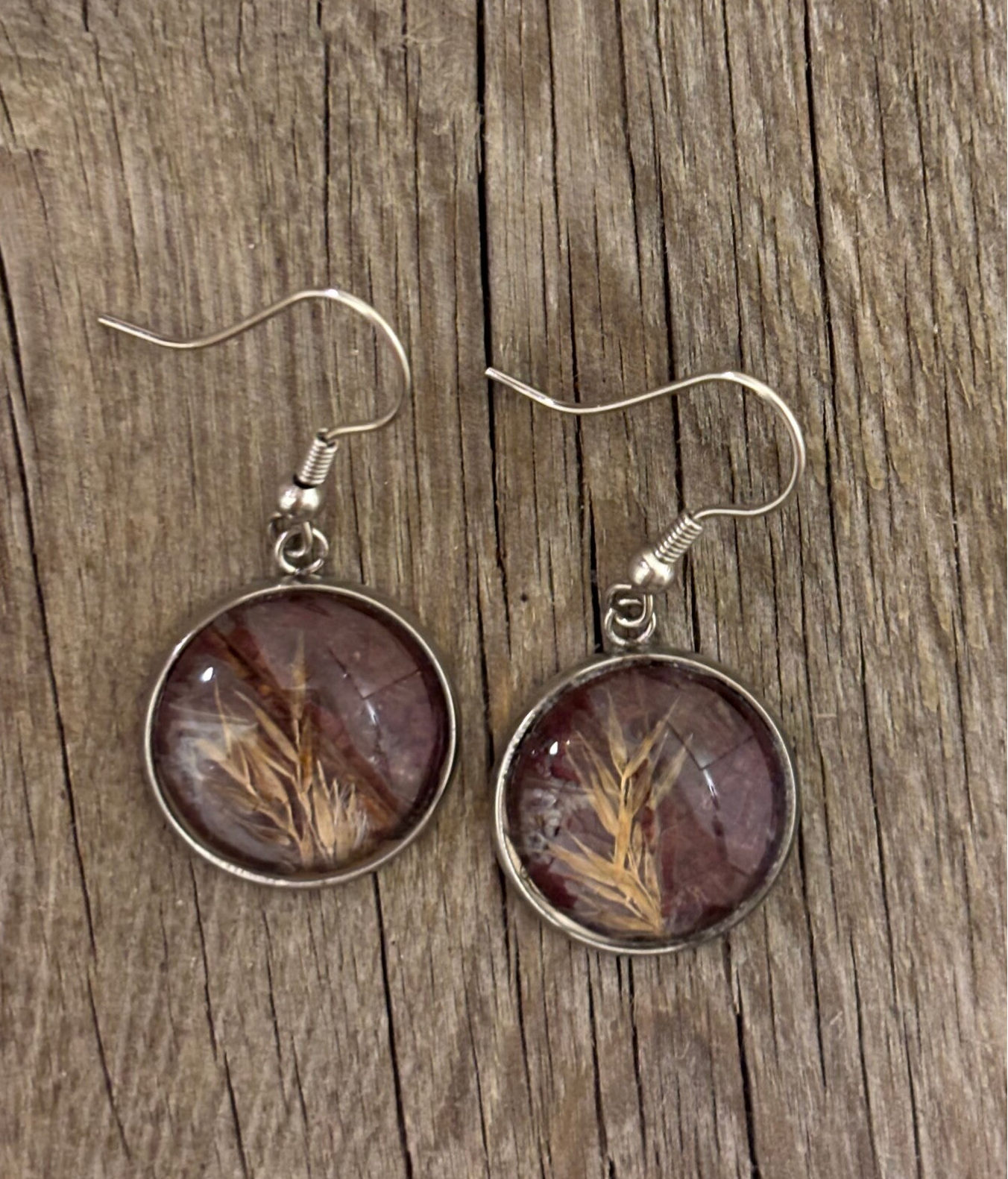 Lapinkastikka mansikanlehdellä L korvakoru