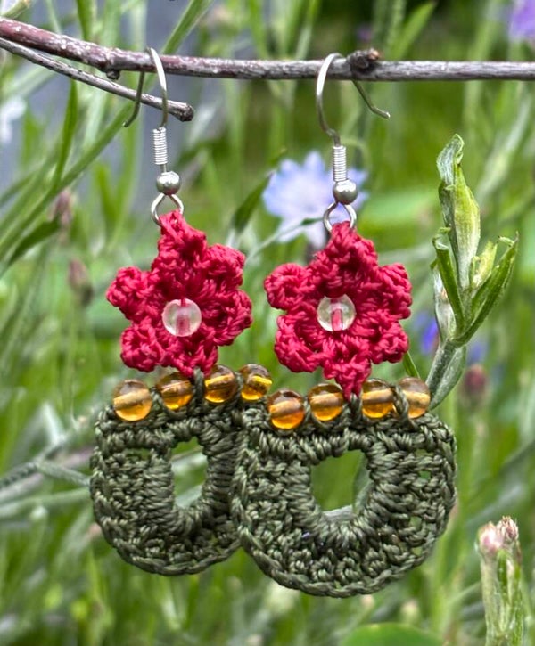 Flora L monivärinen helmin