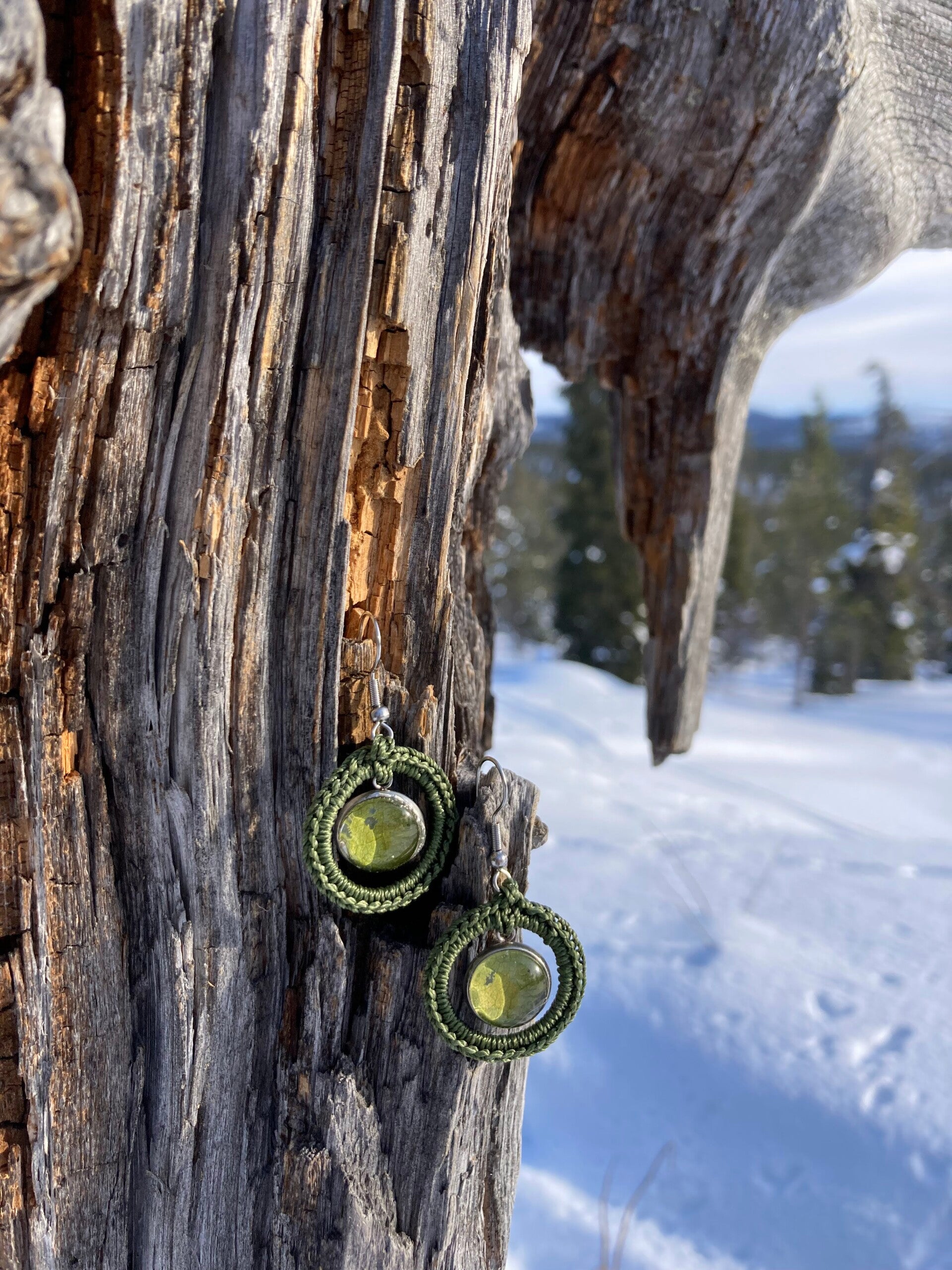 AuneHelena Ruusunlehti tummaoliivinvihreä pieni