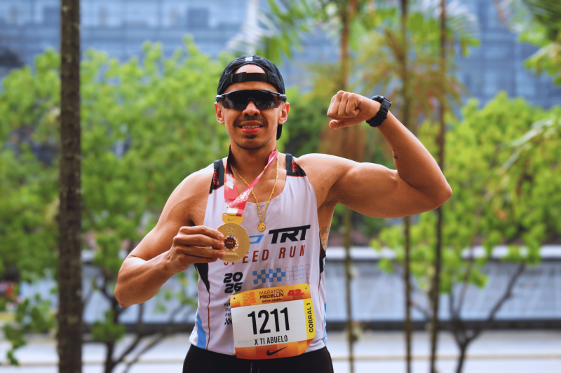 terret-running-team-maraton-medellin-2026-23-standard.png