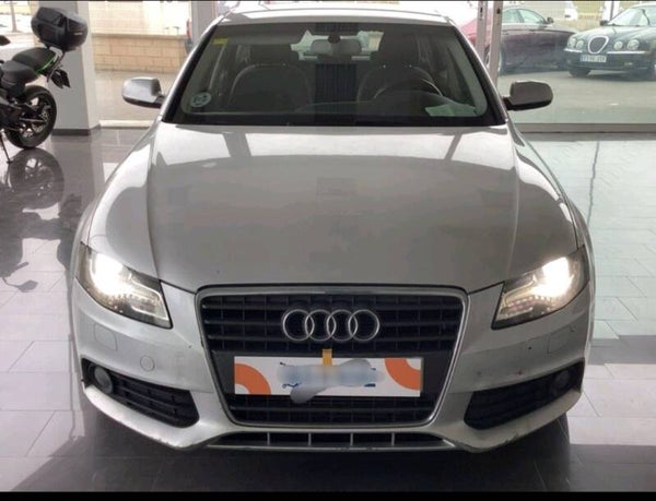 (((((PROXIMA ENTRADA ))))) AUDI  A4  B8 MOTOR  2.0  TDI  140CV  MANUAL