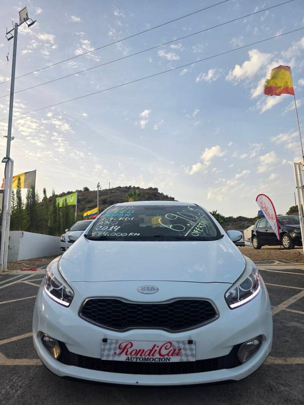 KIA CEED 1.4 CRDI 90CV  AÑO 2014