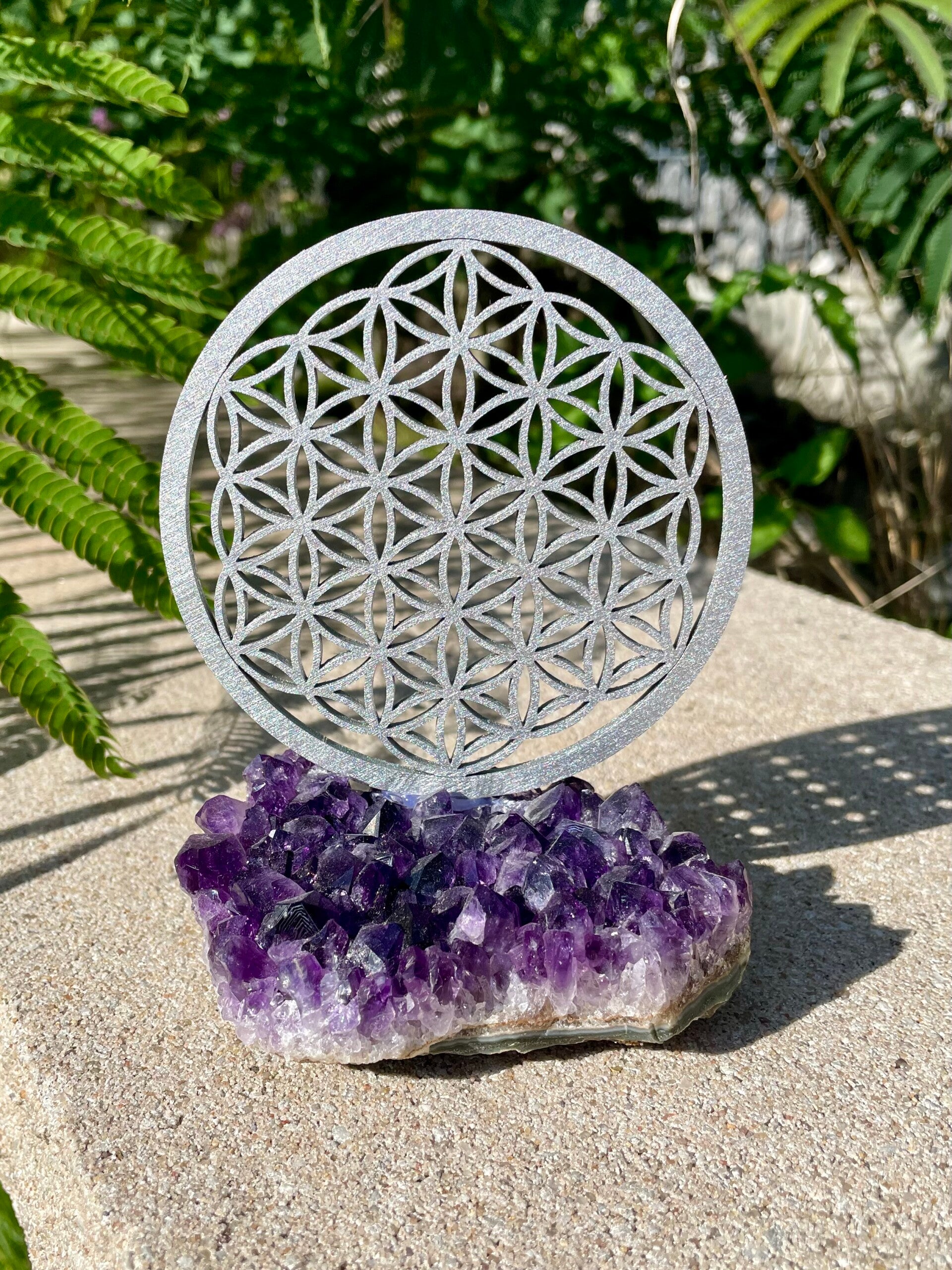 Blume des Lebens auf Amethyst
