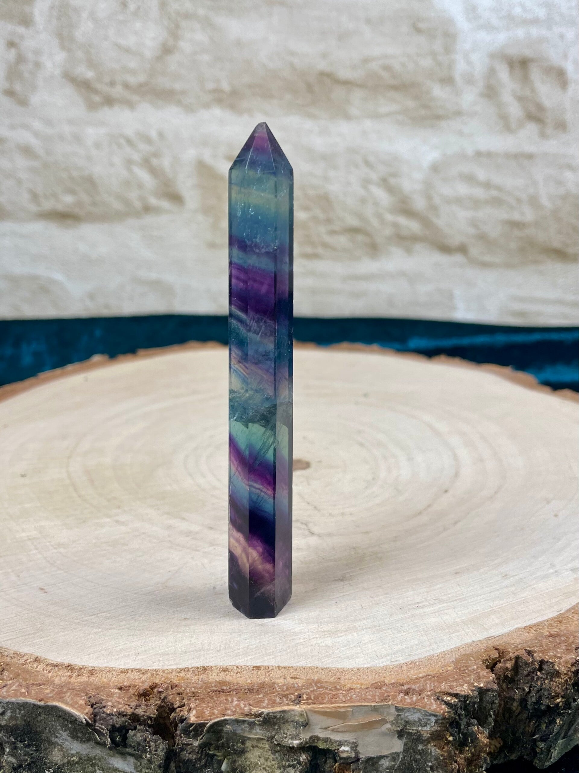 Schmaler Fluorit Turm