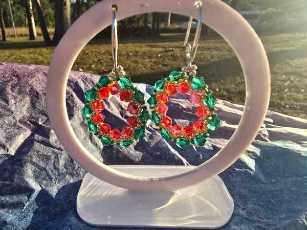 Beaded christmas wreath earrings