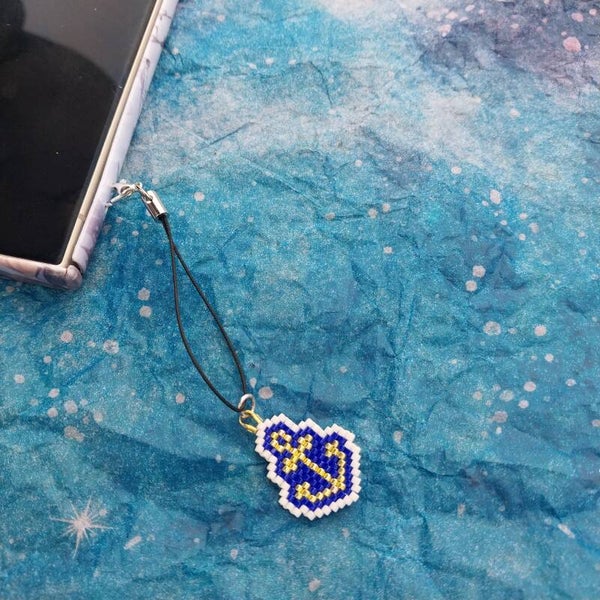 Handmade beaded Anchor keychain