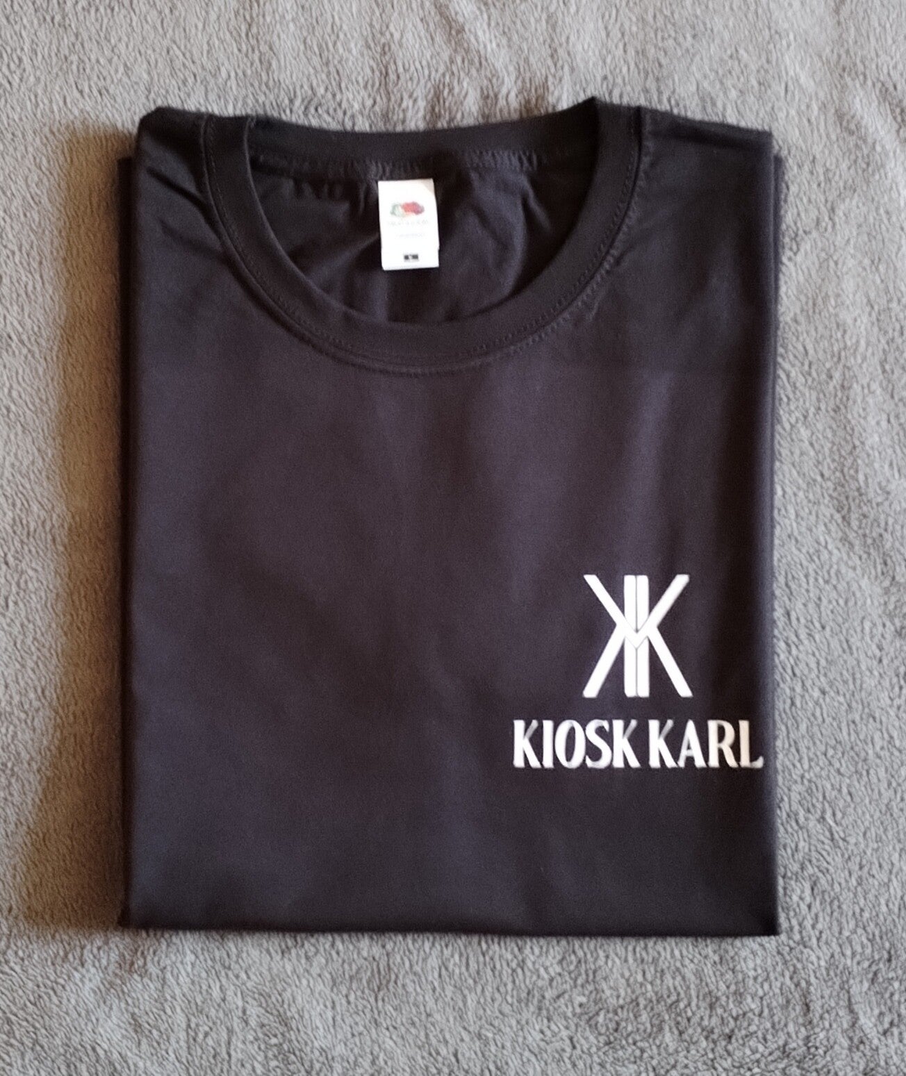t-shirt-kiosk-karl-standard-ojc63j.jpg