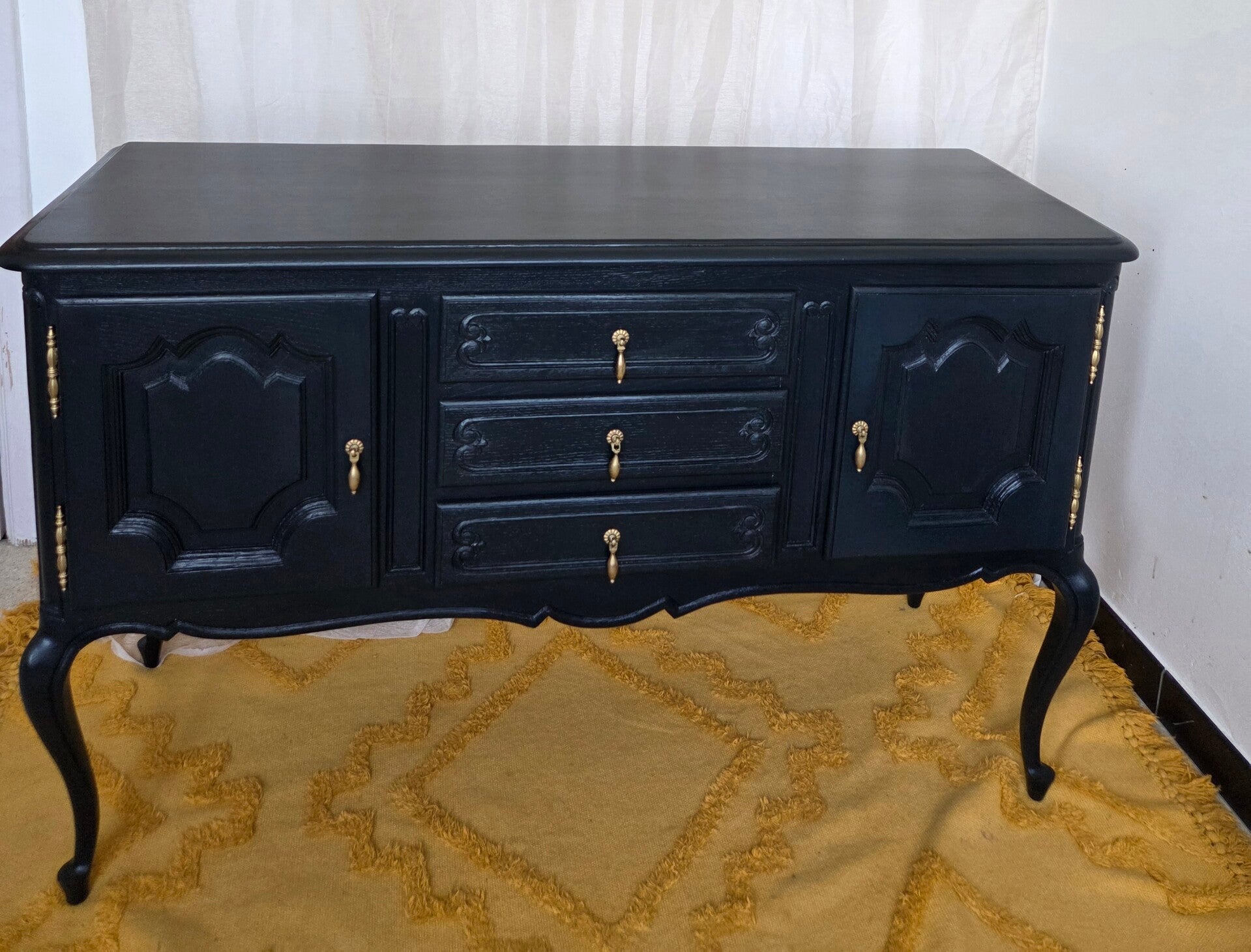 Commode zwart