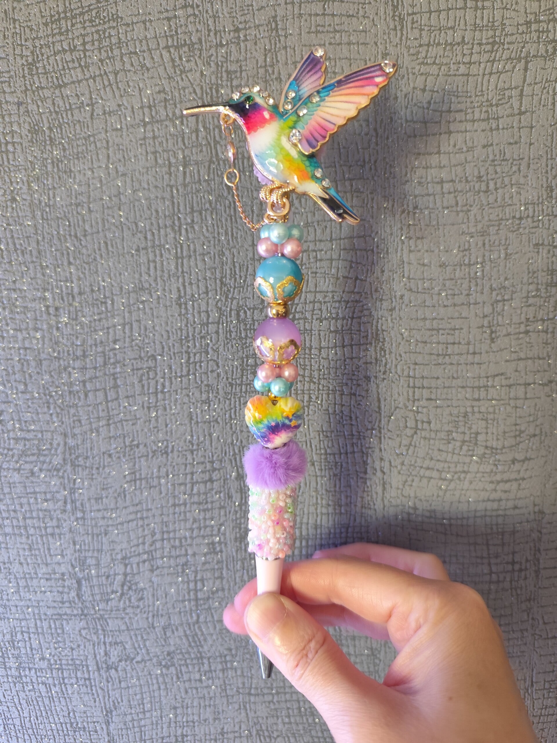 Stylo personnalisé Colibri Arc-en-ciel et Perles Pastel
