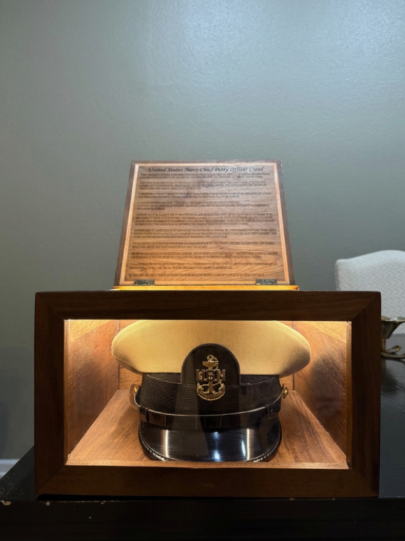 Hat box