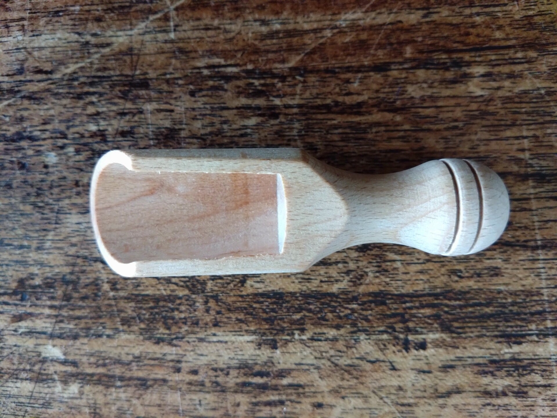 Groot houten schepje