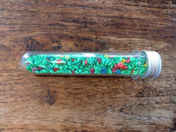 Sensorische buisje lente bloemen