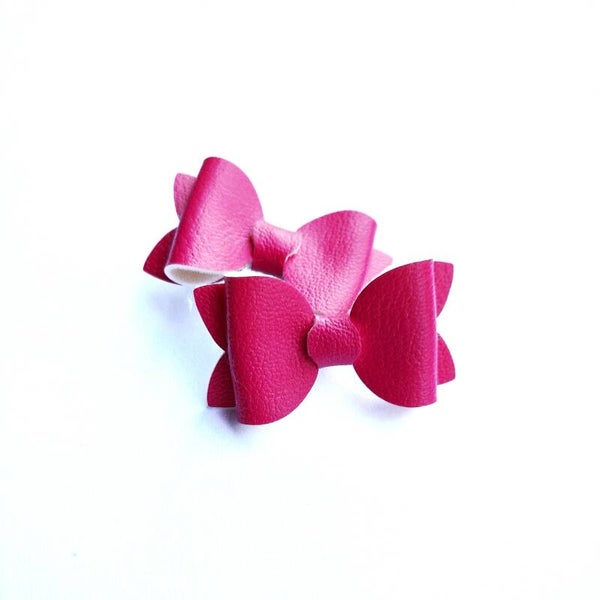 Neon pink teeny weeny set