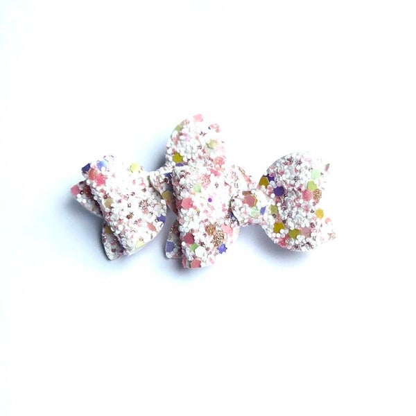 2 teeny weeny bows