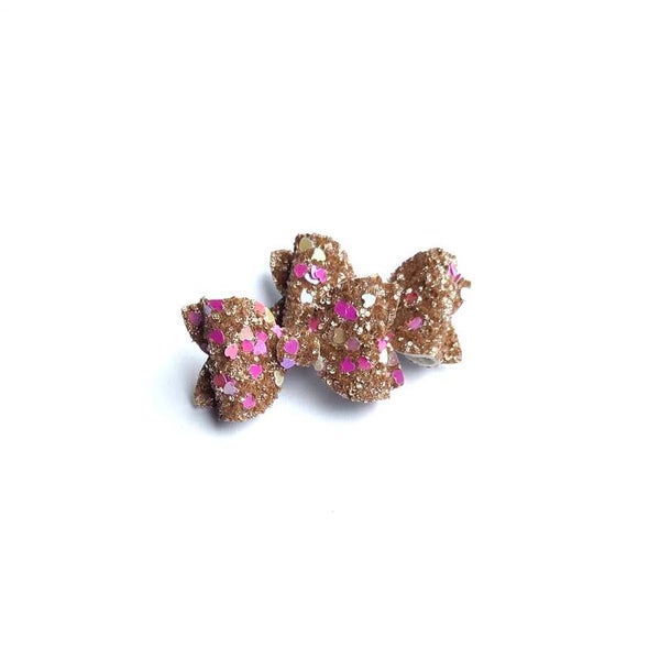 2 teeny weeny bows
