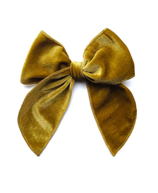 2 velvet oversized bow