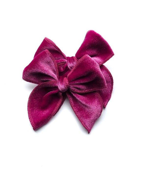 2 dark pink velvet piggy tails