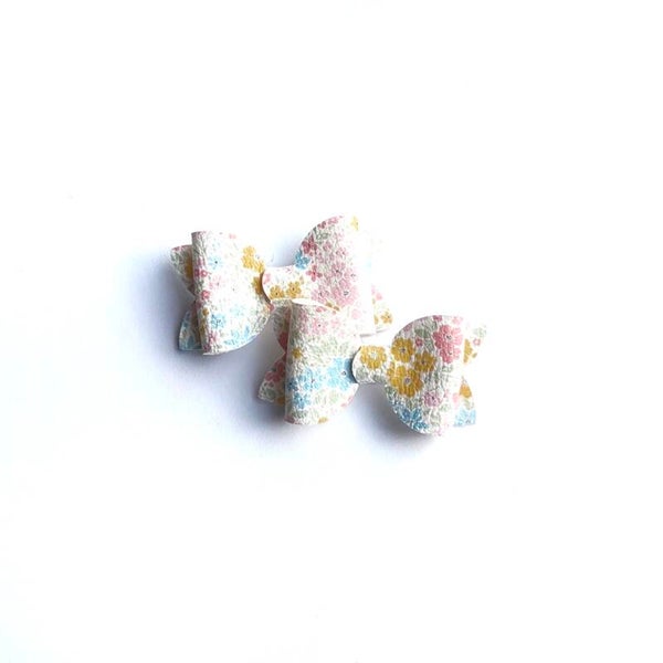 Rainbow flower teeny weeny bows