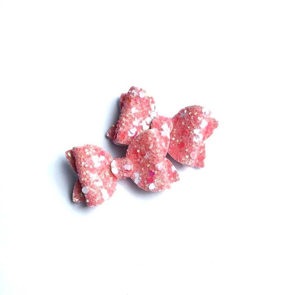 6 pink teeny weeny bows