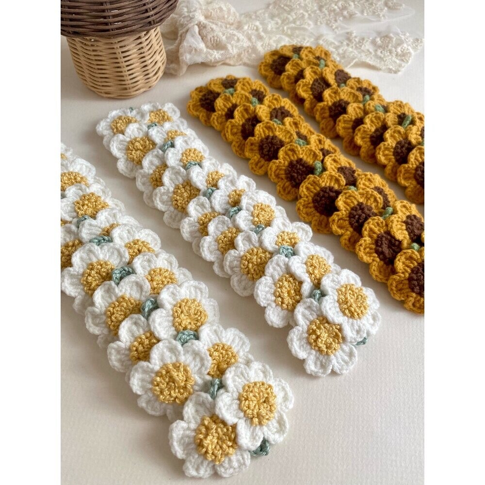 Sunflower and daisies
