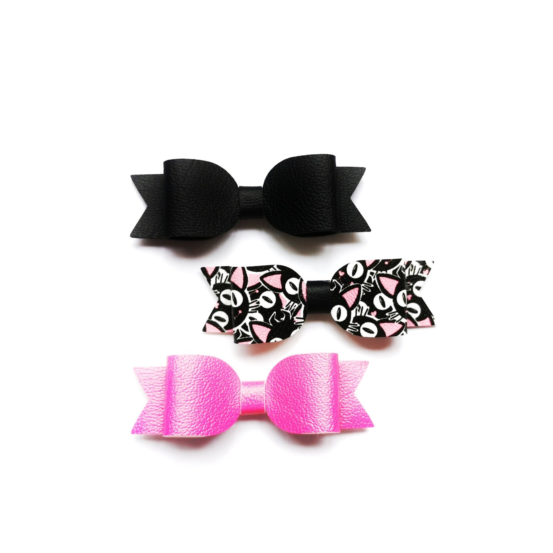 Cat eyes teeny bows